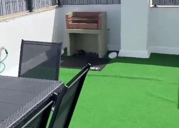 Nadiya App Pool, Parking Daire