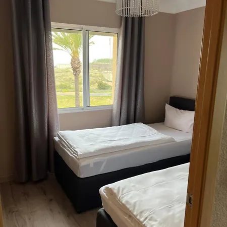 Nadiya App Pool, Parking Torrevieja